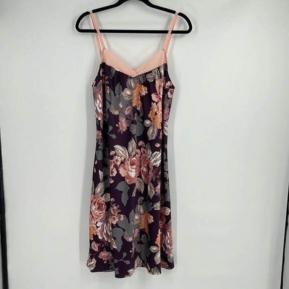 Cabernet Other - NWT Vintage Cabernet by Sleep Sense Blackberry Floral Slip Sleepwear Small